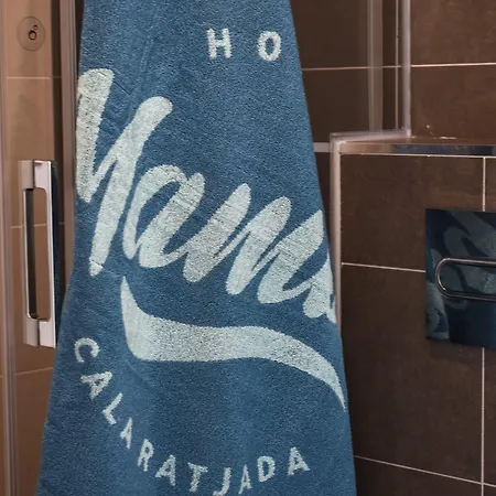 Hotel Mamboo 2*